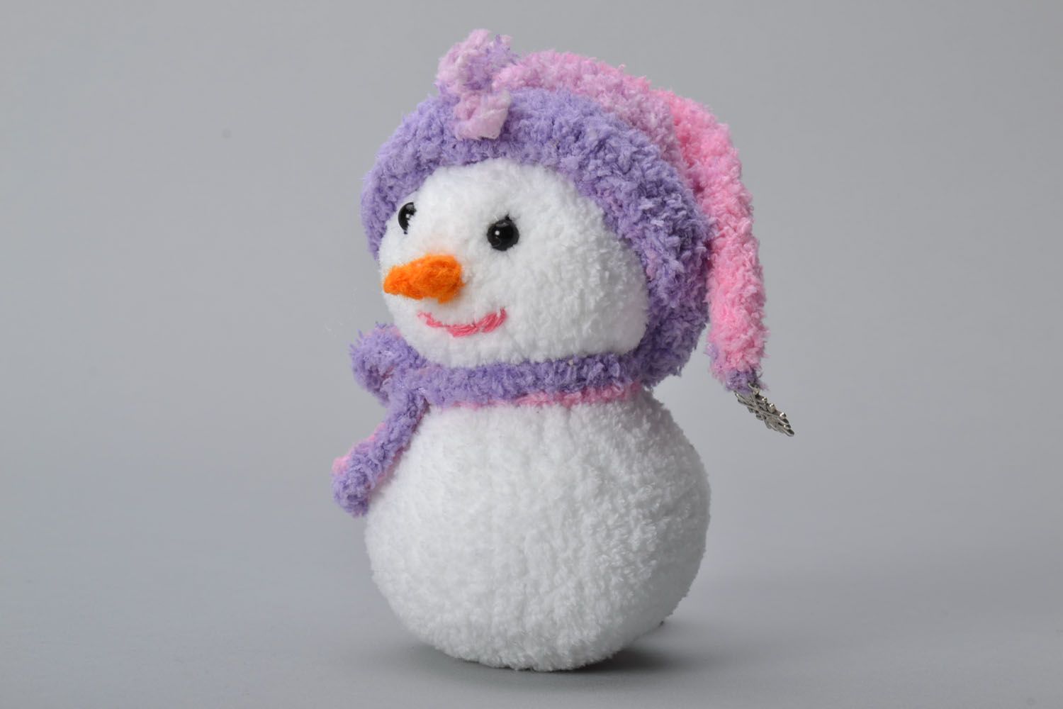 Peluche tricotée originale Bonhomme de neige photo 2