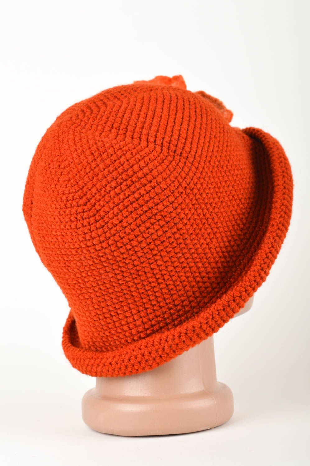 Зимняя шапка ручной работы теплая шапка оранжевая вязаная шапка с цветком фото 5