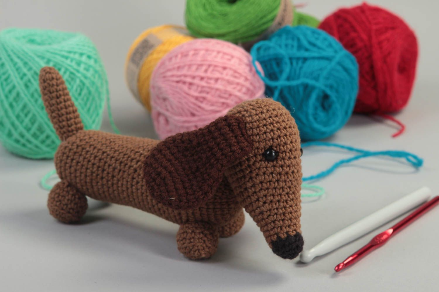 Juguete artesanal tejido peluche para niños regalo original  Perro salchicha foto 1