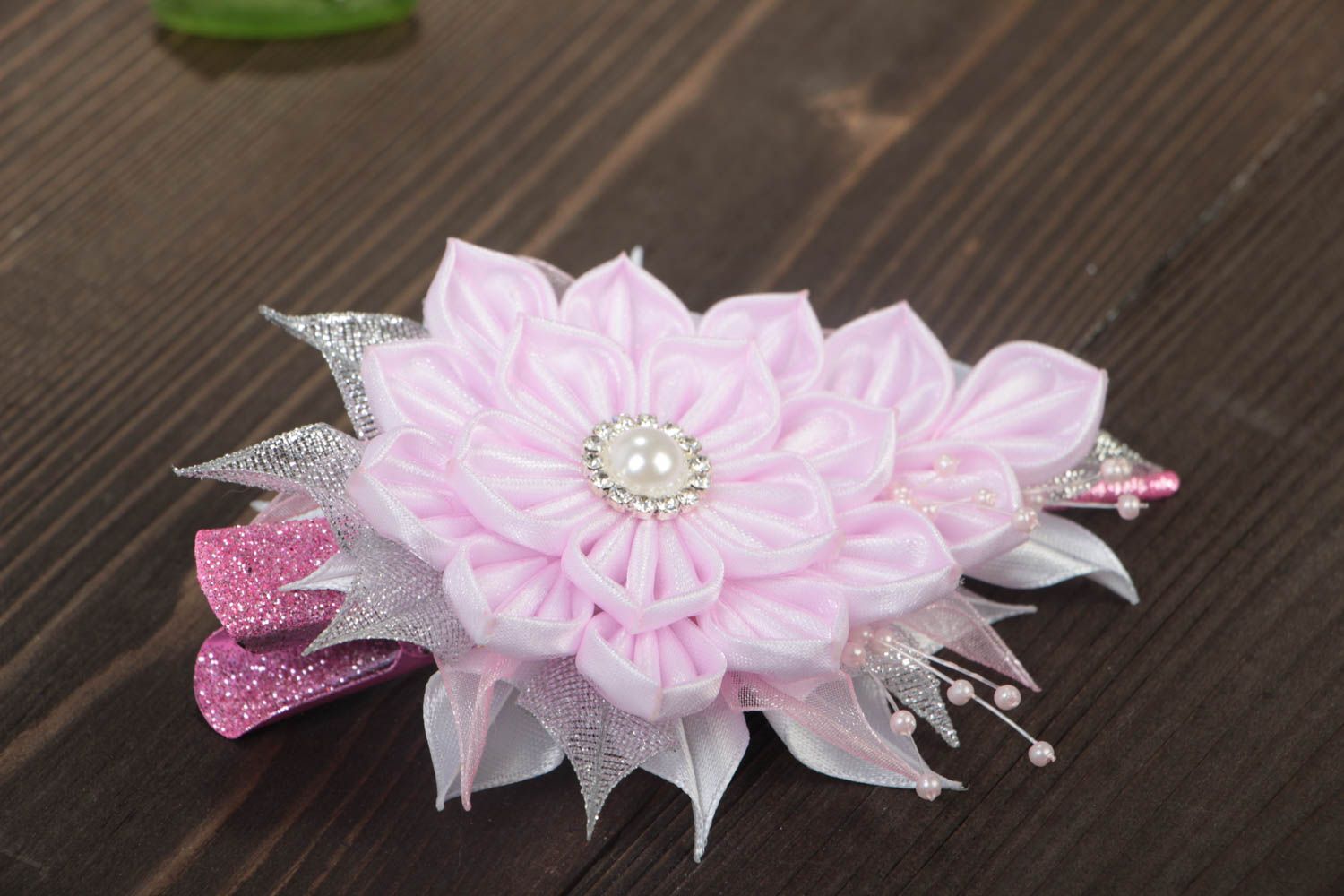 Feine modische rosafarbige handgemachte Haarspange für Kinder üppige Blume foto 1