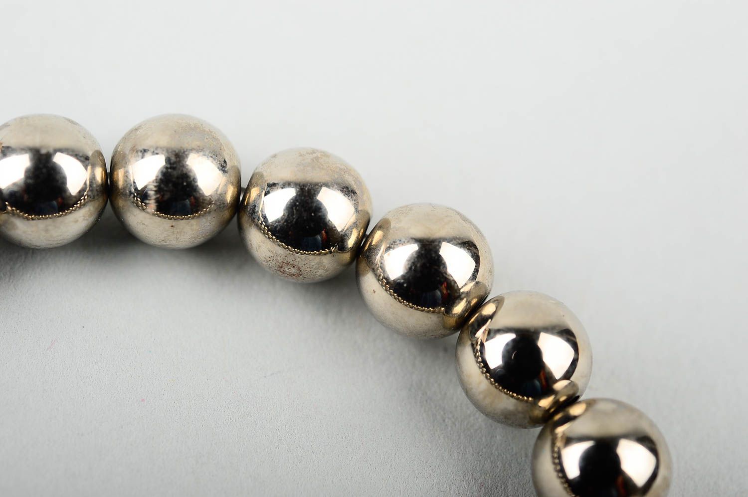 Bracelet perles fantaisie Bijou fait main couleur métallique Cadeau femme photo 4