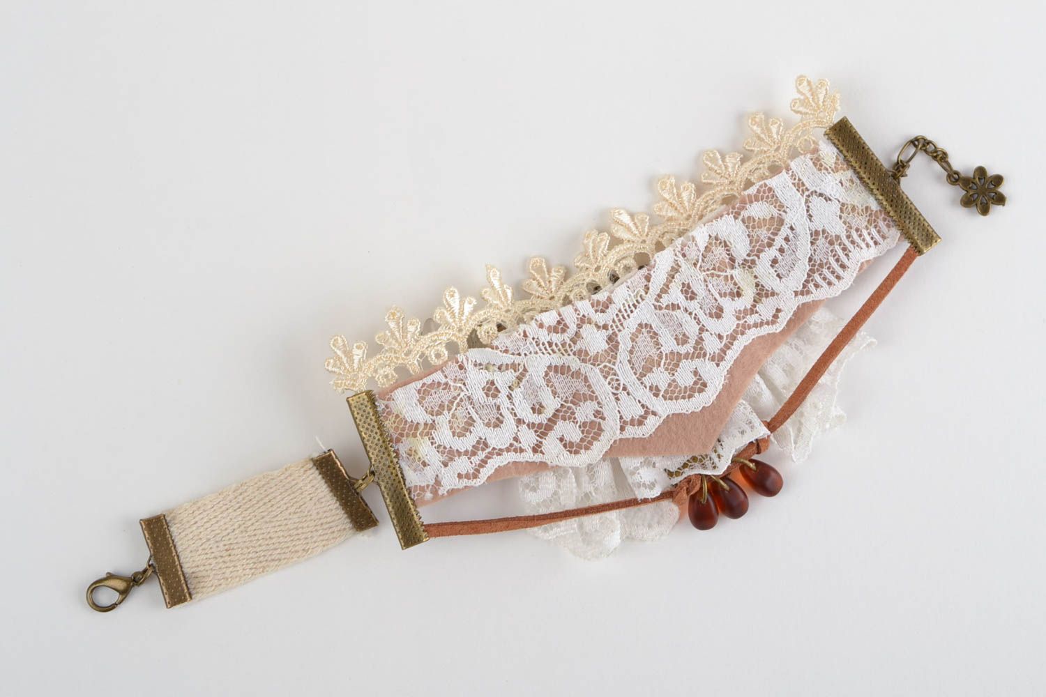Pulsera de encaje y algodón artesanal accesorio para mujeres regalo original foto 10