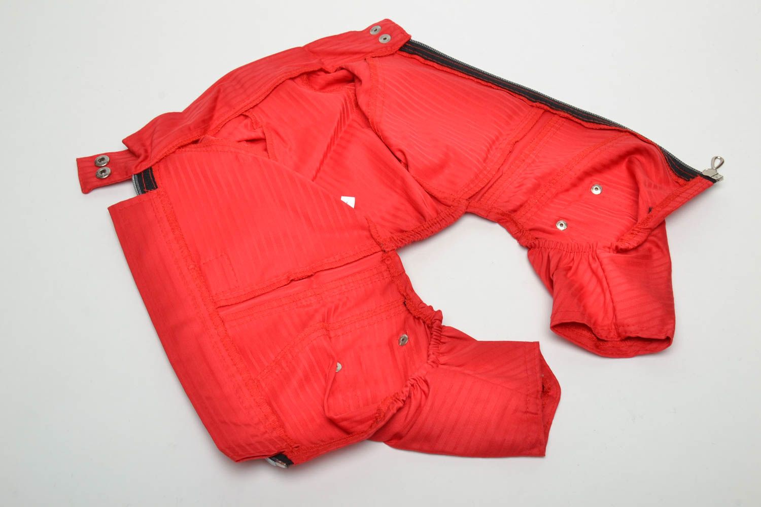 Red dog jumpsuit photo 3