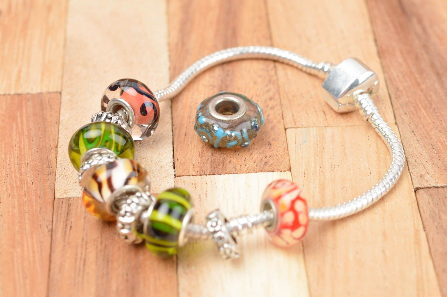 Beautiful handmade glass bead fashion accessories jewelry making ideas photo 4