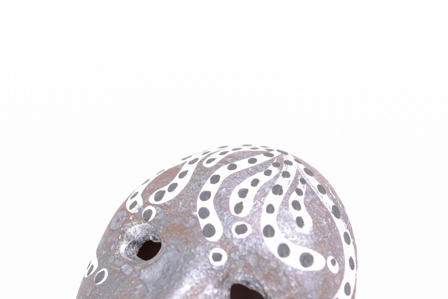 Mini masque décoratif en argile fait main photo 3