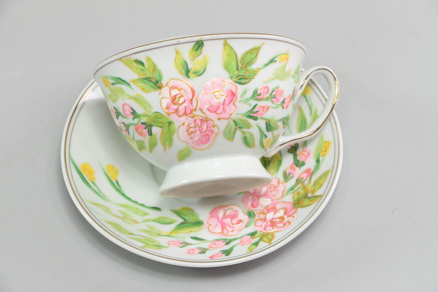 Elegant Indian style floral pattern white porcelain 8 oz cup with handle and a saucer photo 2