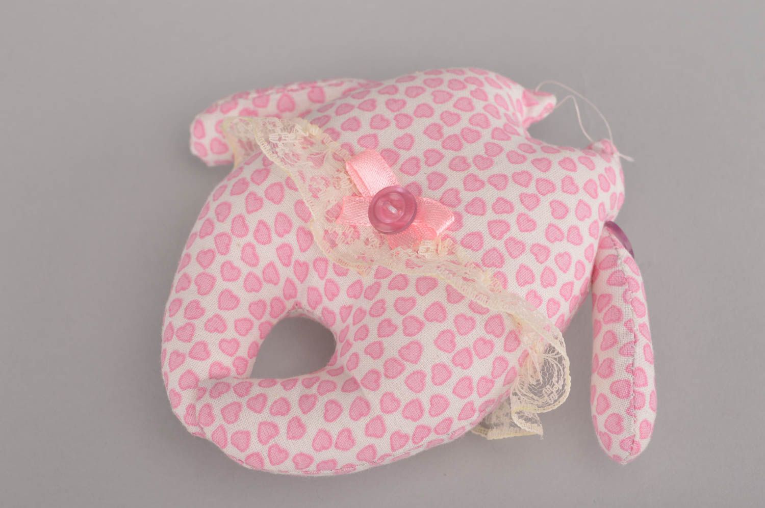 Тканевая игрушка котик балерина розовый в сердечки авторская ручной работы фото 2