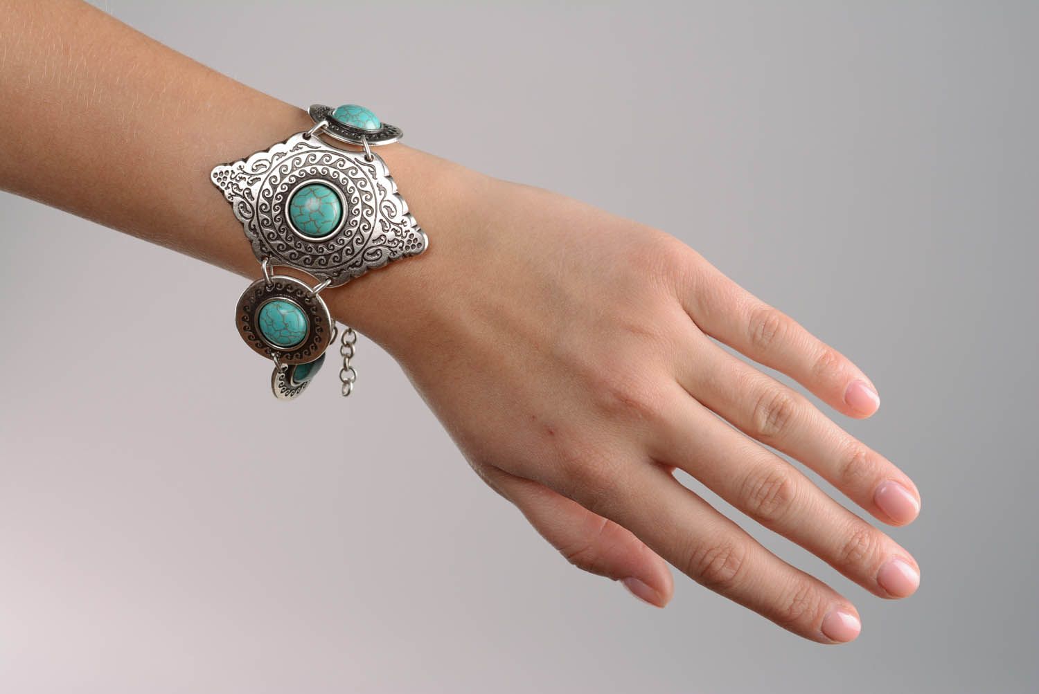 Bracelet turquoise en métal Rosida fait main photo 3