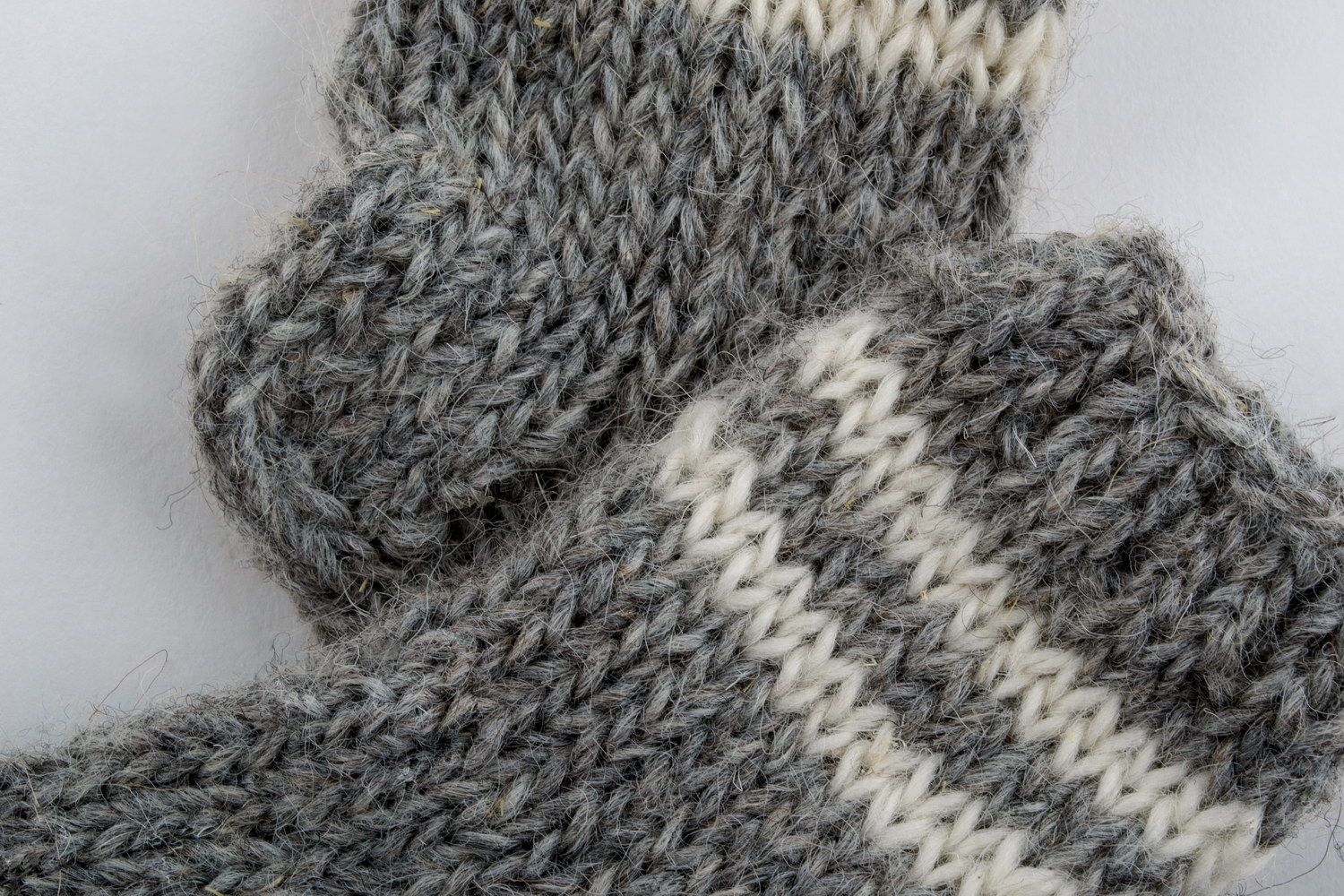 Woolen children's socks of grey color photo 3