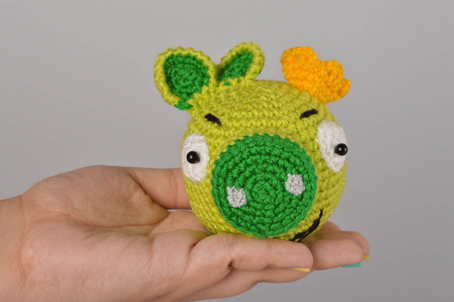 Jouet cochon vert fait main Peluche tricotée au crochet Cadeau pour enfant photo 2