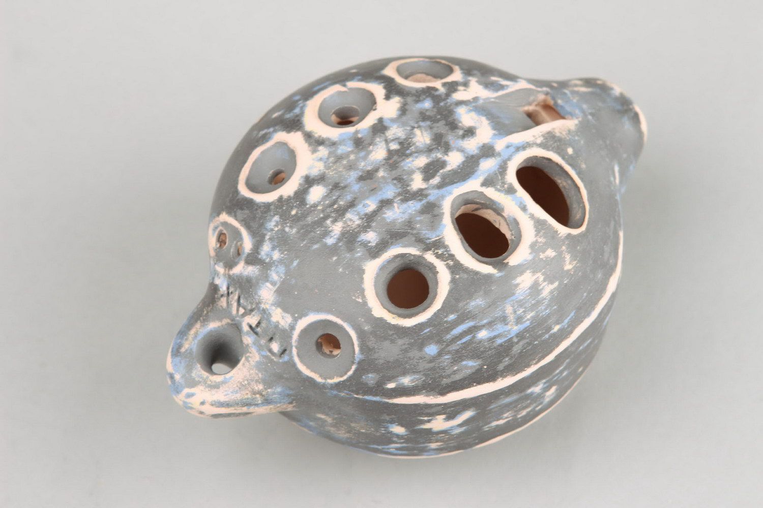 Ocarina de cerámica, flauta-silbato con tridente foto 2