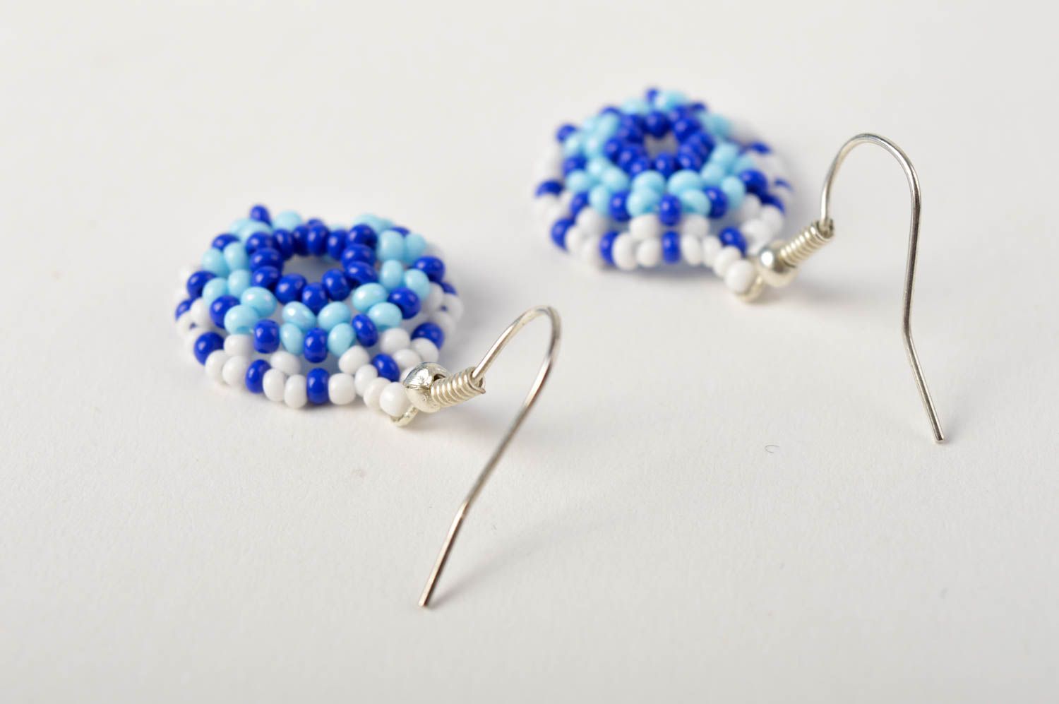 Handmade beautiful earrings unusual stylish earrings beaded accessories photo 3