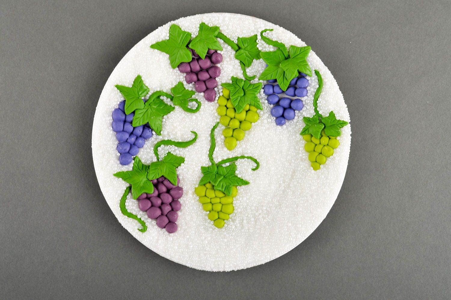 Керамическая тарелка ручной работы декоративная тарелка декор для дома Виноград фото 3