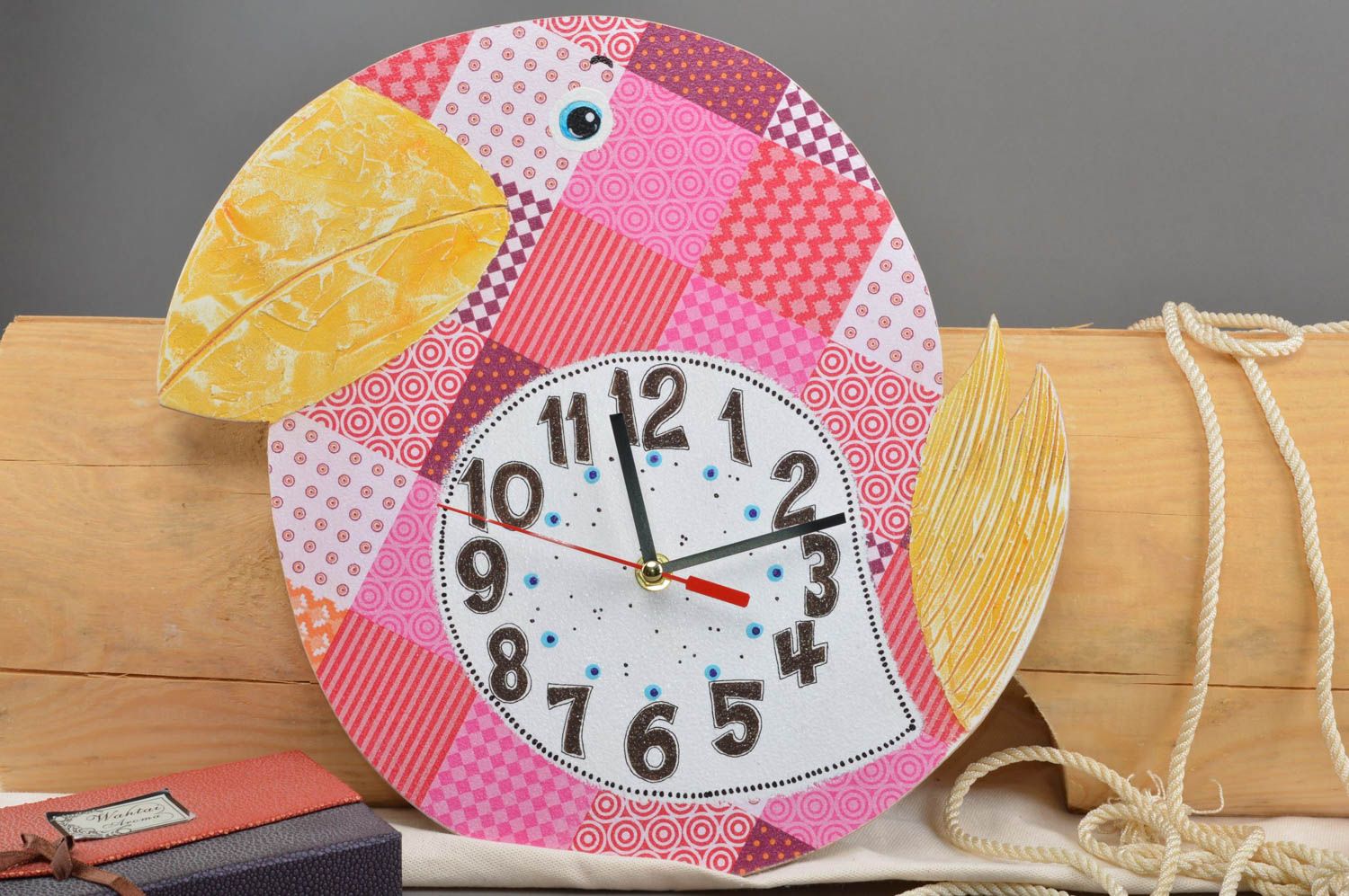 Reloj de pared hecho a mano diseño de interior regalo original Pájaro rosado foto 1
