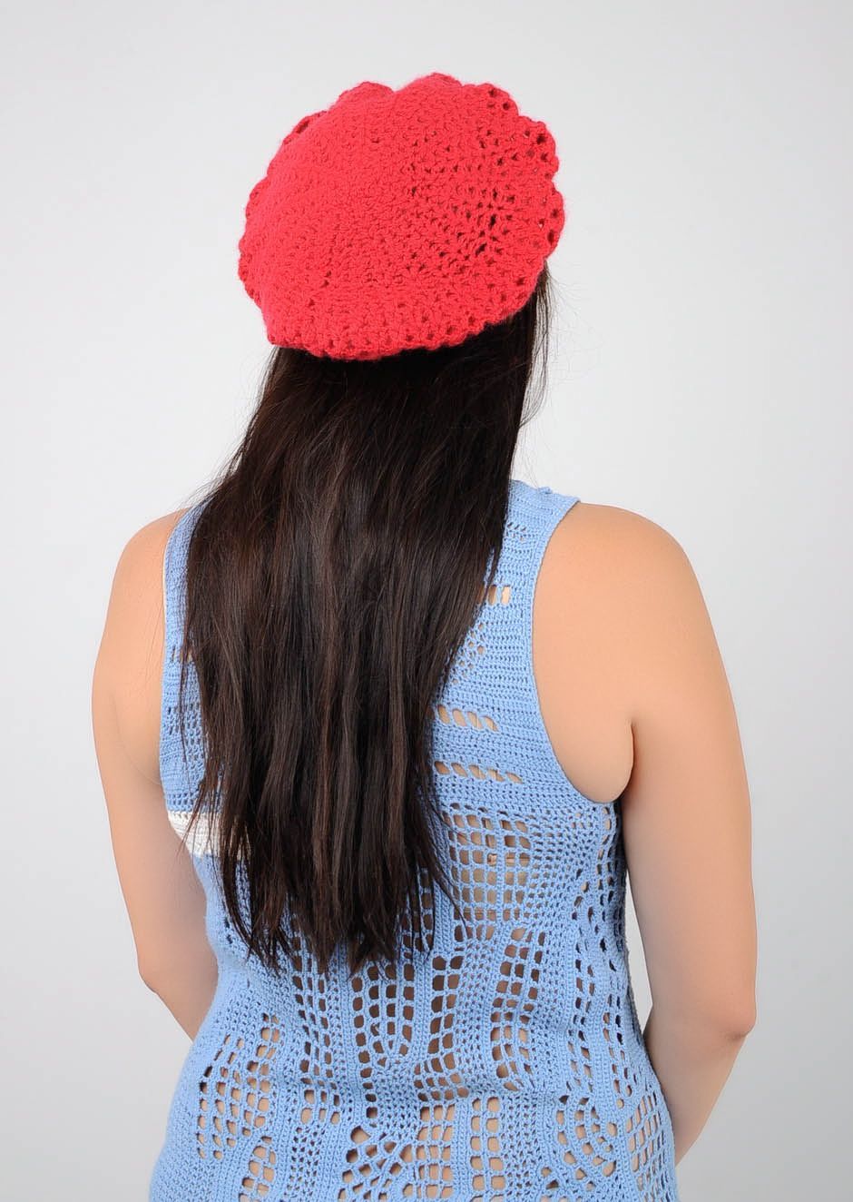Berretto a maglia fatto a mano berretto da donna cappello colore rosso foto 3