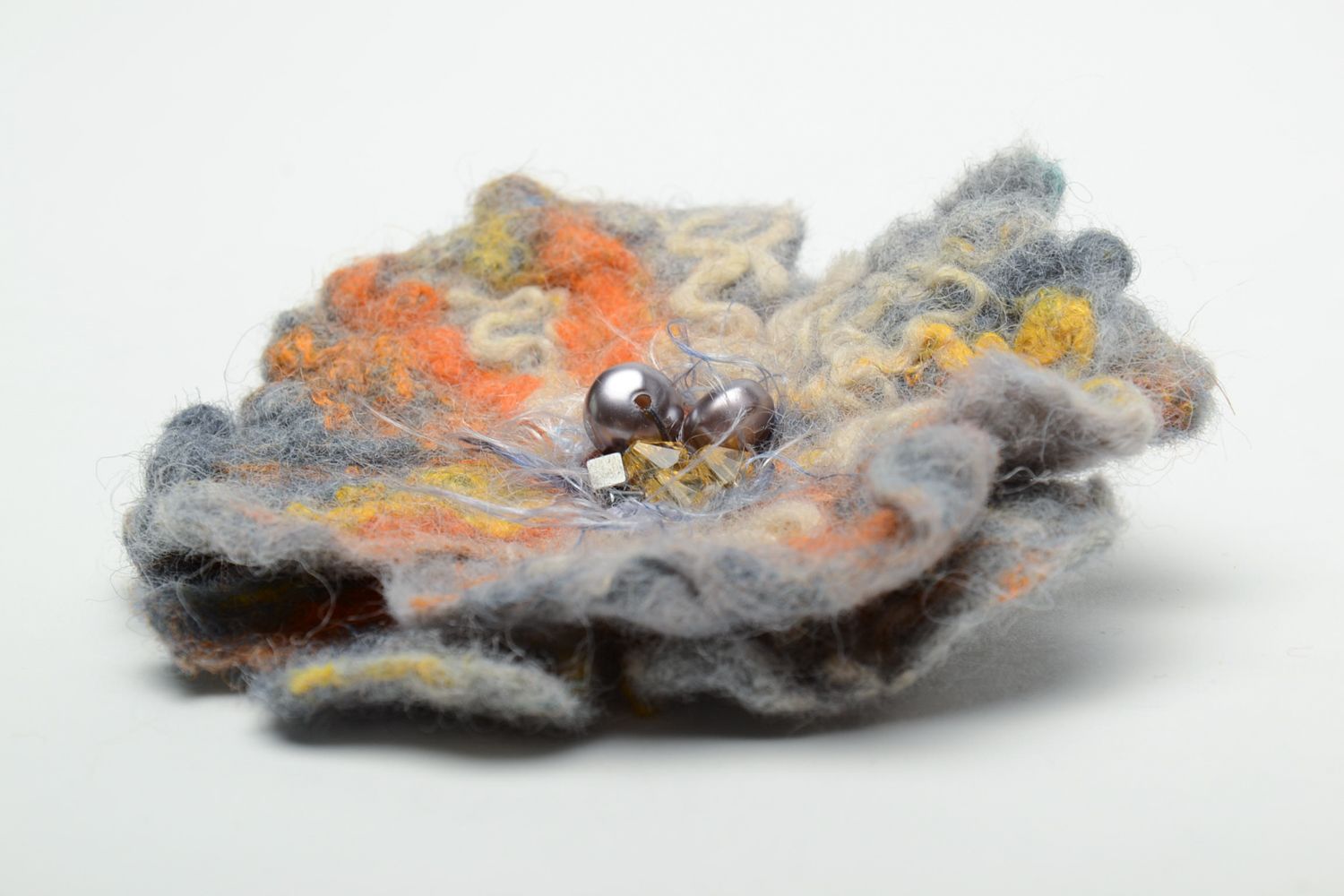 Felted wool floral brooch photo 4