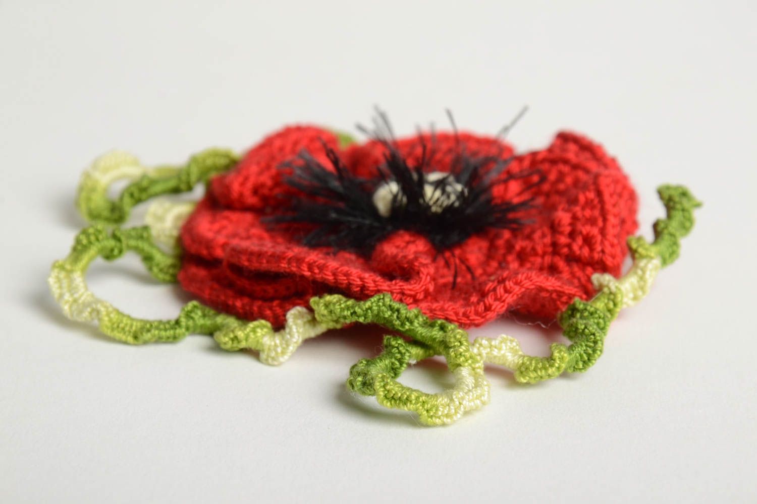 Hand-crocheted brooch handmade flower brooch fashion accessories for women photo 3