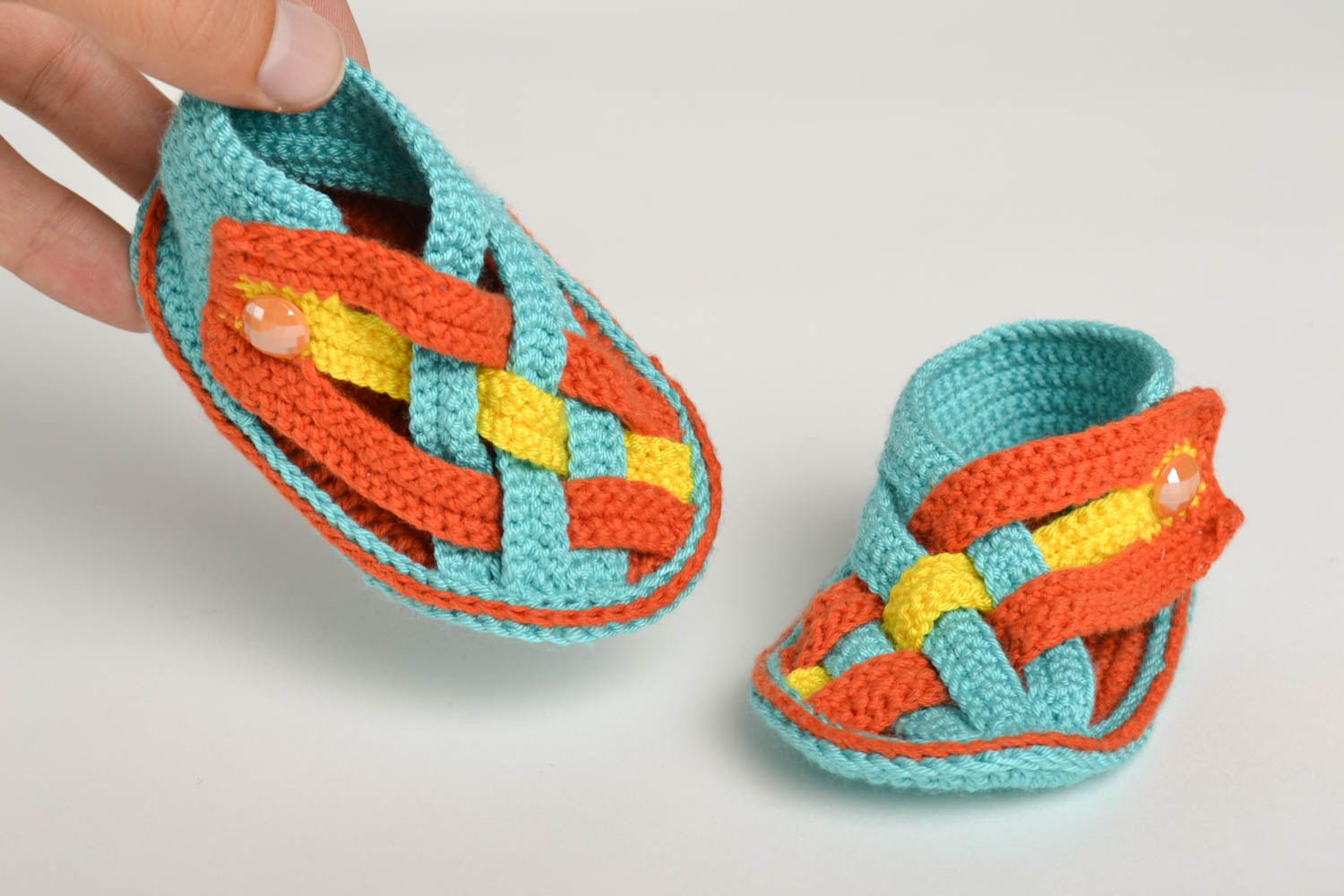 Handgefertigte Schuhe gehäkelte Babyschuhe Geschenke für Kleinkinder Sandallien foto 5