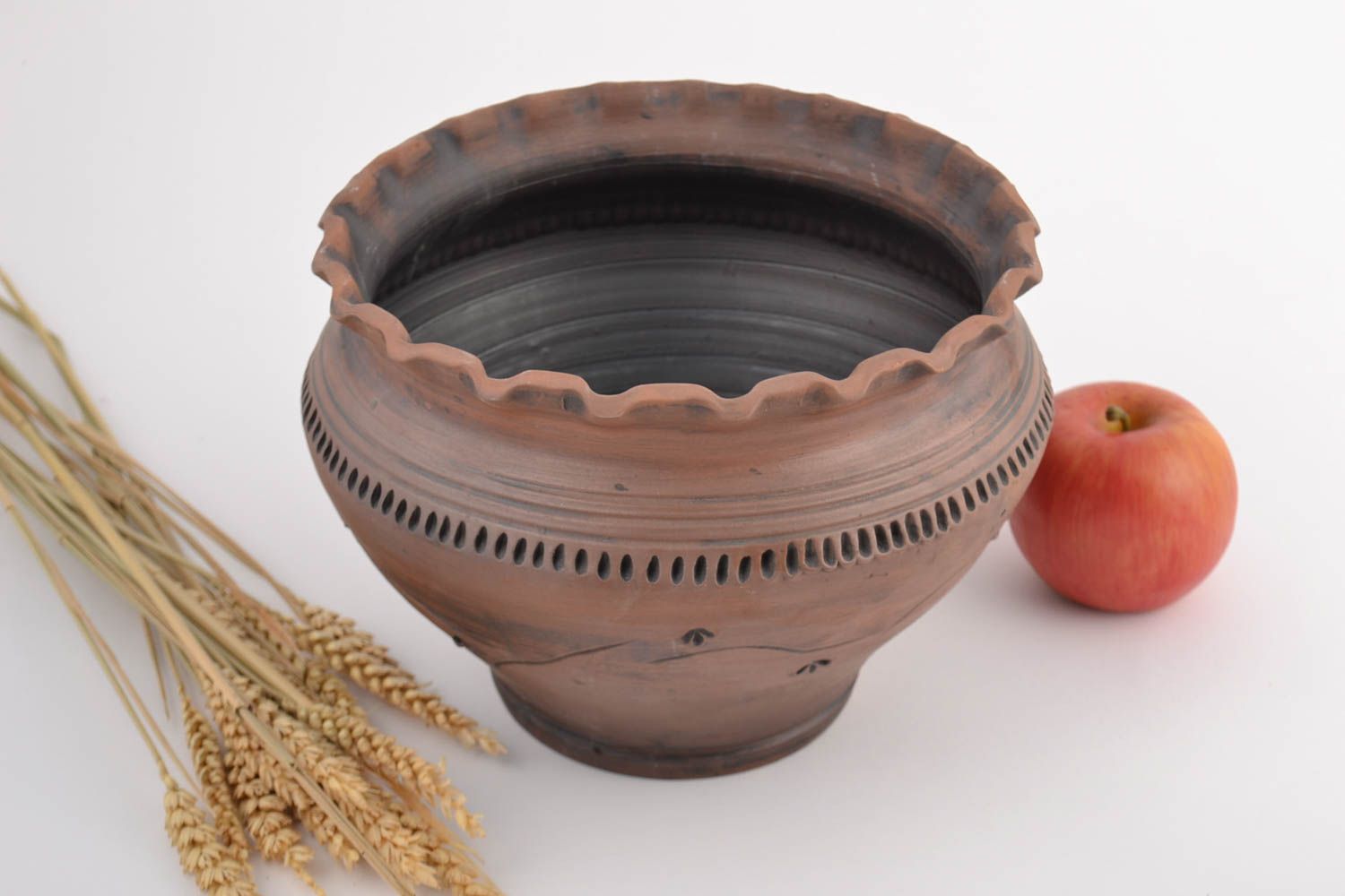 Large handmade designer clay pot with patterns 3 l photo 1