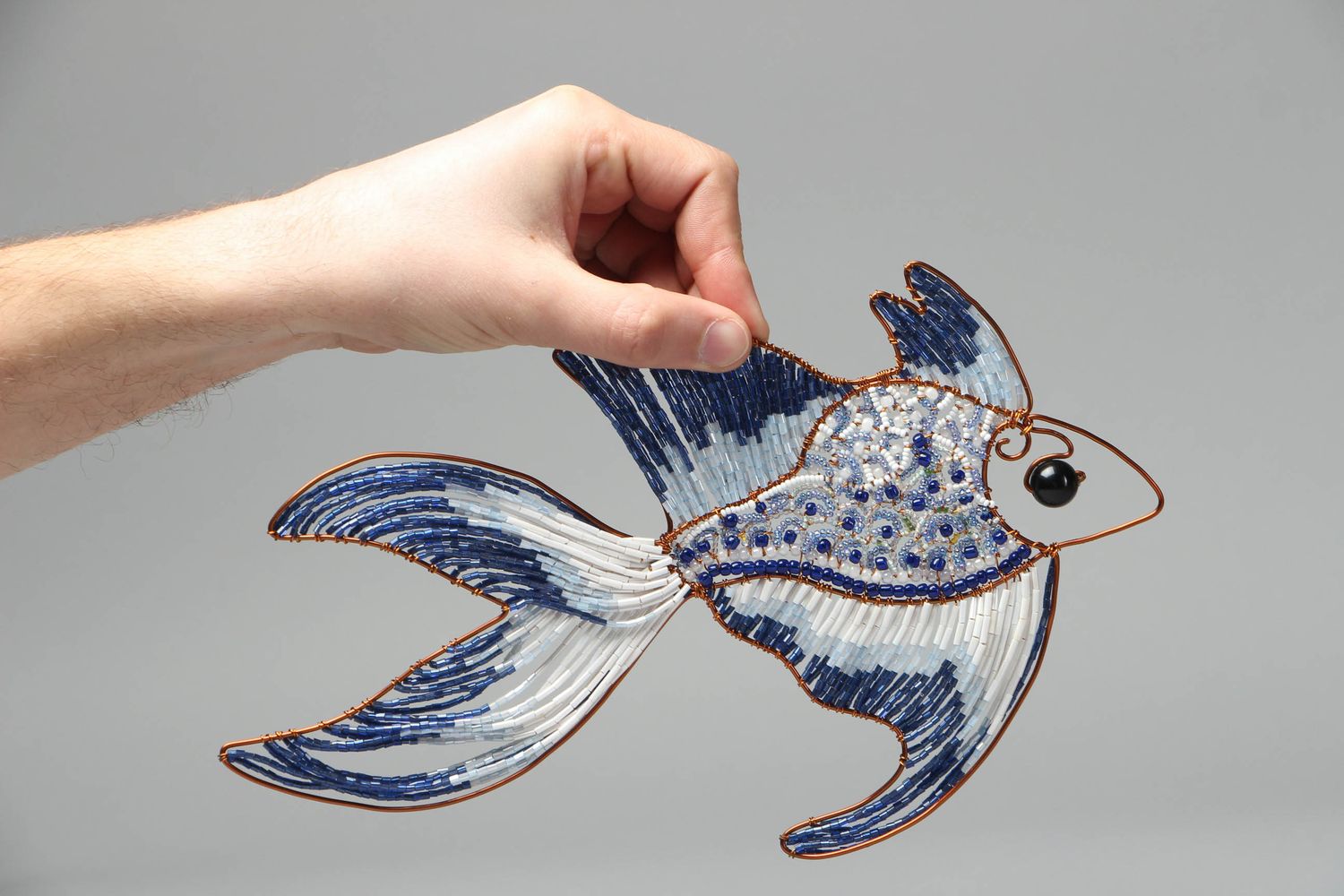 Pannello di perline fatto a mano decorazione intrecciata a forma di pesce  foto 4