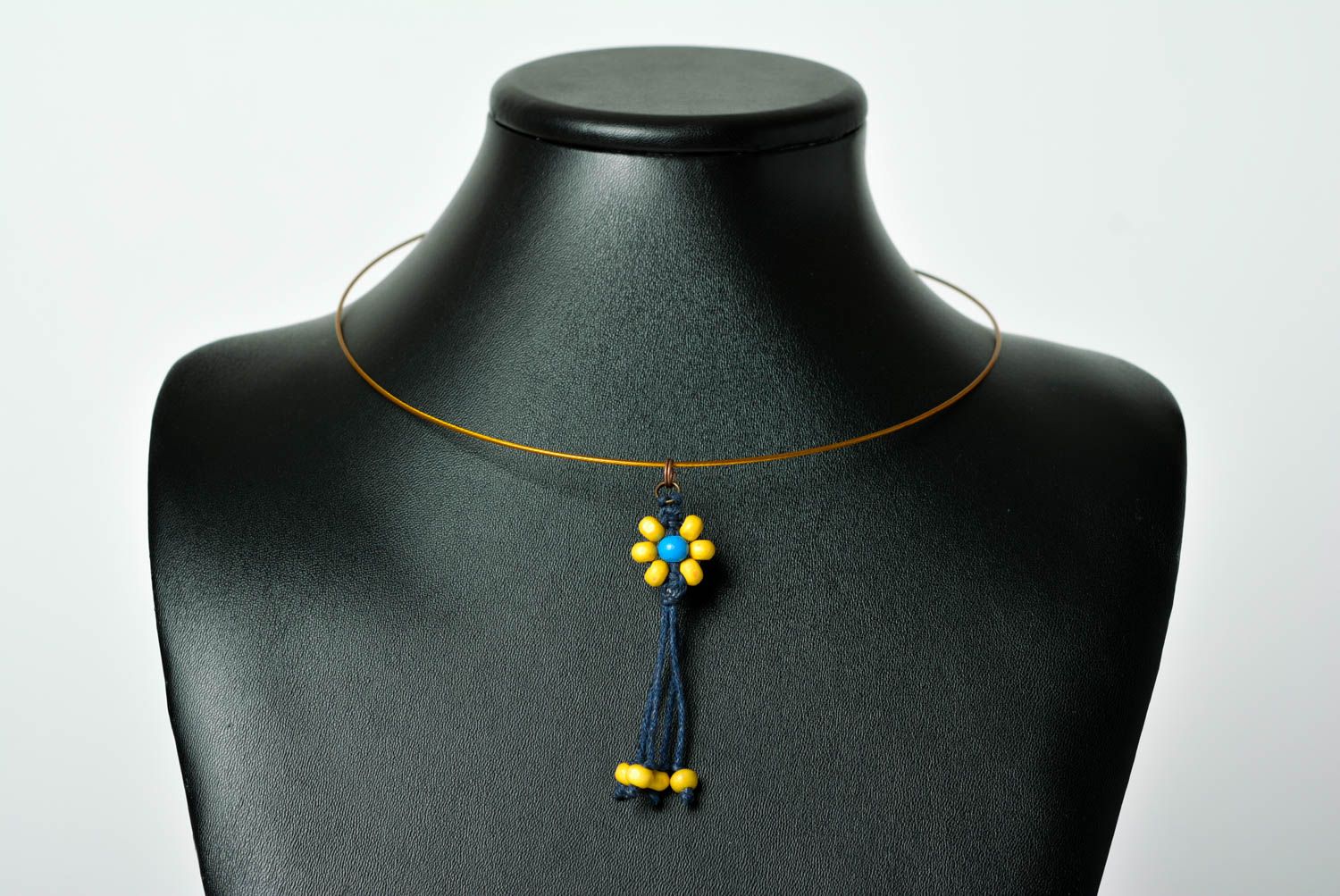Blumen Collier handmade Kettenanhänger aus Holz Designer Schmuck Halskette Frau foto 2