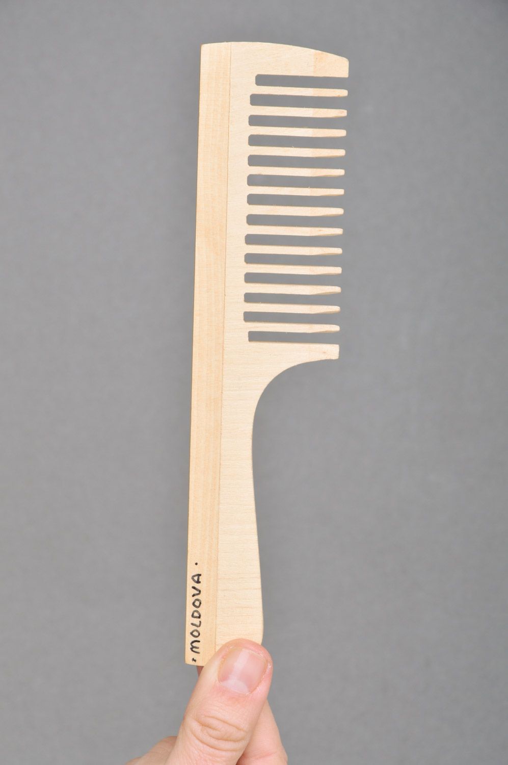 Peigne en bois avec manche écologique clair fait main accessoire pour cheveux photo 3