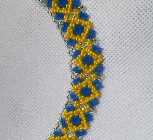 Ожерелье из бисера чешского плетеное ручной работы желто-голубое фото 2