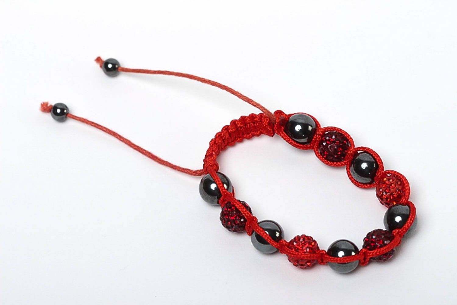 Bracelet tendance Bijou fait main lacet rouge design cadeau Accessoire femme photo 2