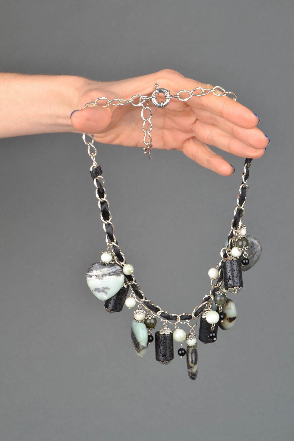 Natural stone necklace with metal chain photo 2