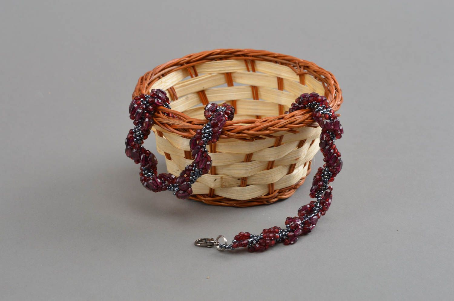 Glasperlen Collier mit Granat geflochten handgemacht in Weinrot Kette für Damen foto 1