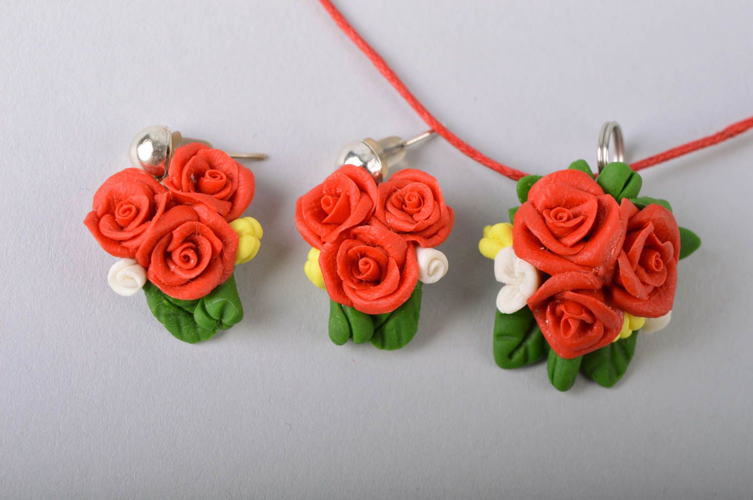 Handmade jewelry set earrings and pendant made of cold porcelain with flowers photo 3