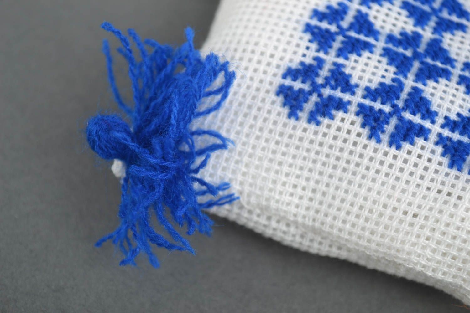 Cojín hecho a mano de color azul almohadilla para agujas regalo original foto 2