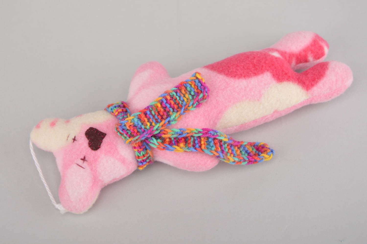 Розовая игрушка в виде мишки ручной работы оригинальная красивая для девочки фото 4