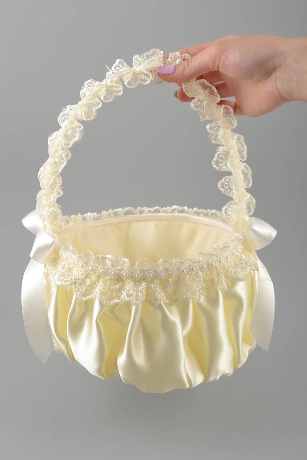 Handmade wedding basket for money made of satin and guipure of champagne color photo 5