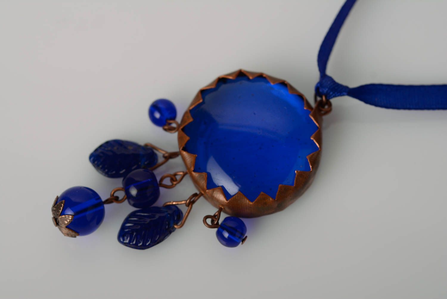 Beautiful handmade blue glass and metal pendant with satin ribbon photo 2