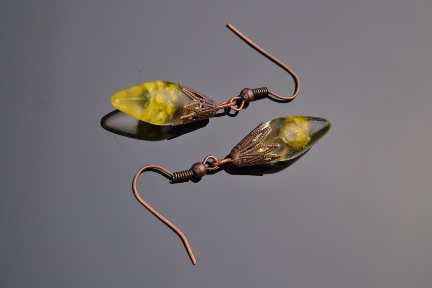Handmade long drop earrings with helichrysum coated with epoxy photo 5