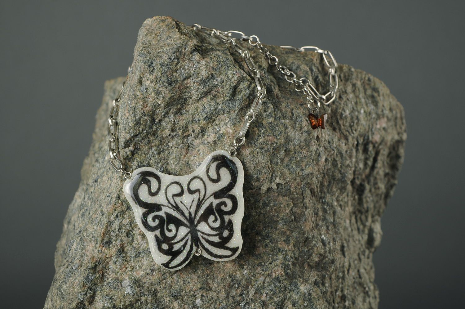 Necklace Butterfly photo 2