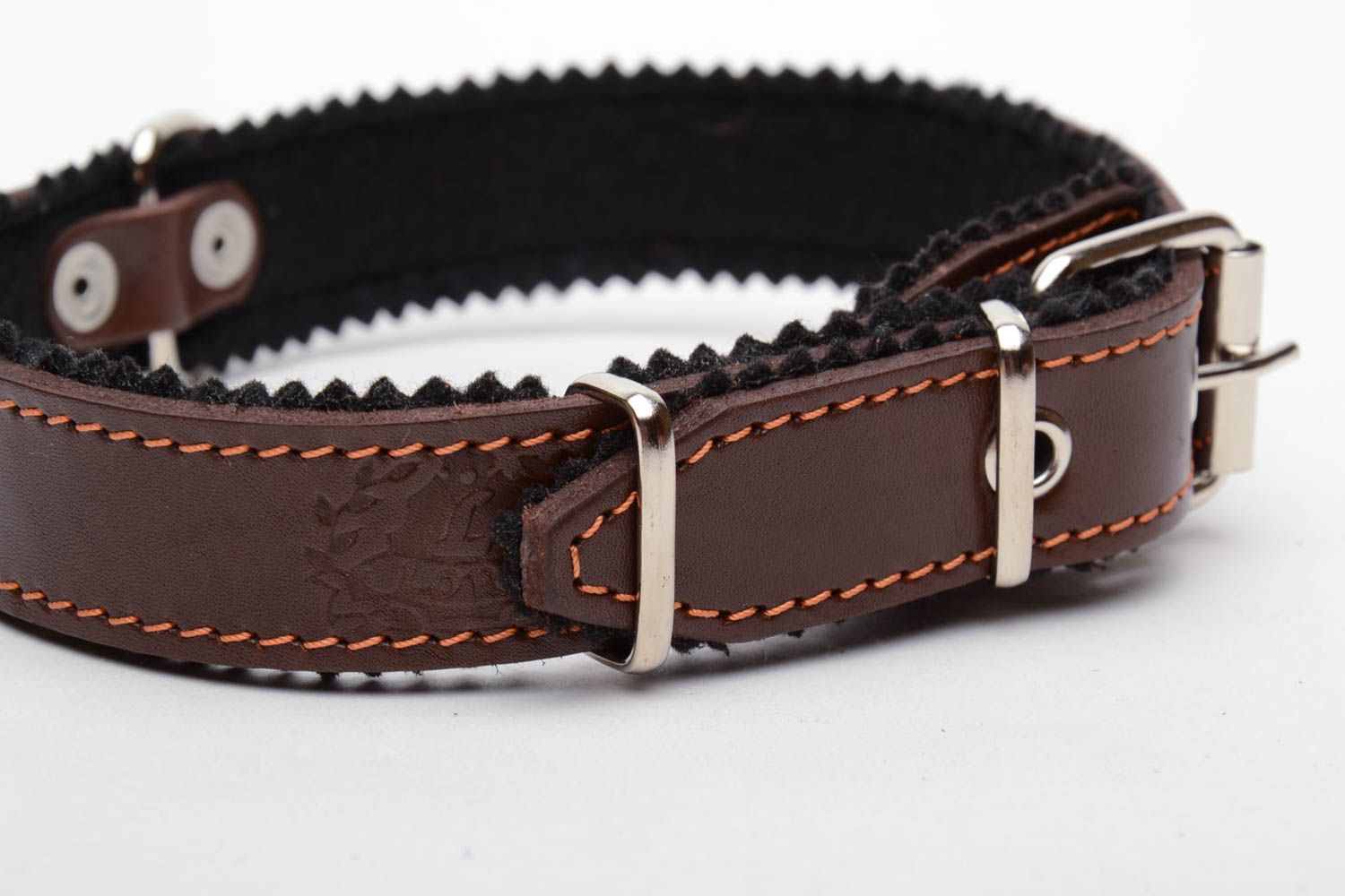 Leather dog collar with padding polyester photo 3