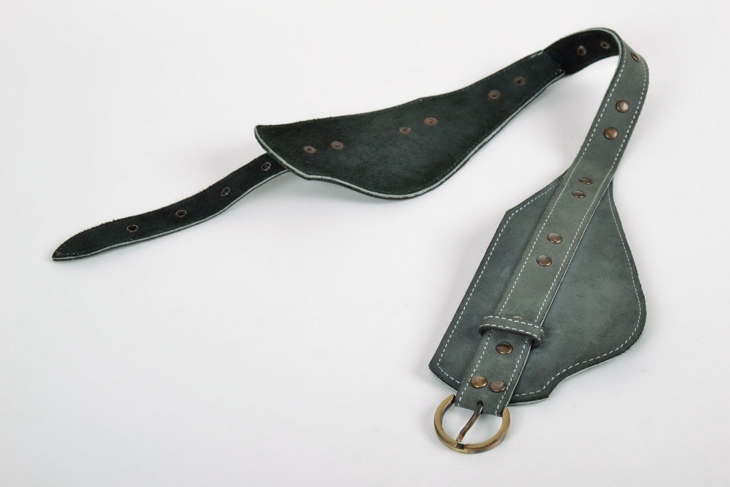 Belt made from Italian natural leather with clasp photo 4