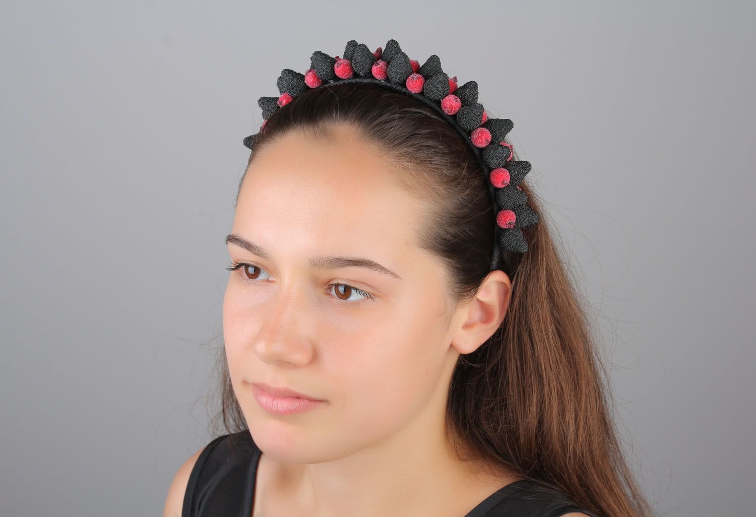 Headband with blackberry and cranberry  photo 5