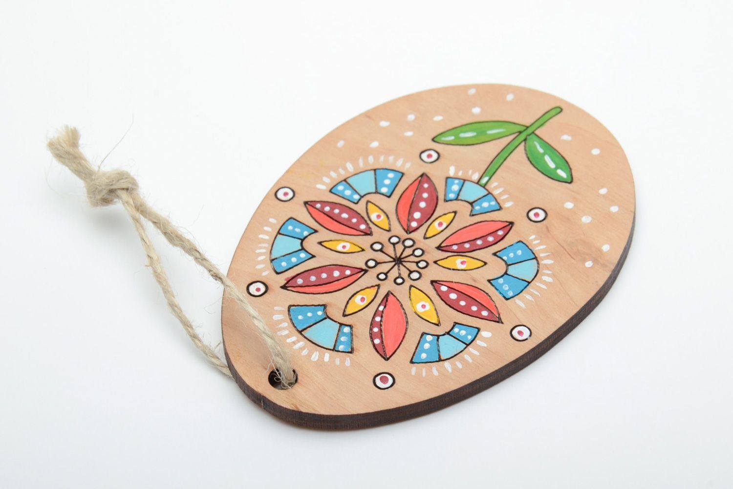 Plywood interior pendant or fridge magnet in the shape of egg photo 4