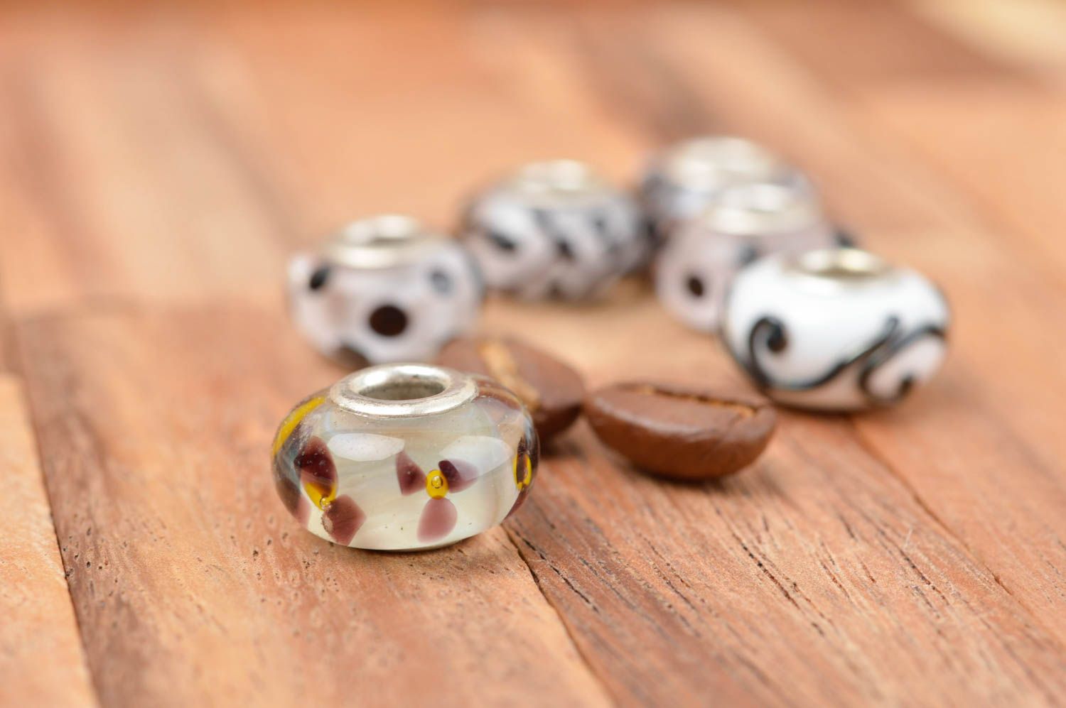Beautiful handmade glass bead fashion accessories lampwork ideas small gifts photo 1