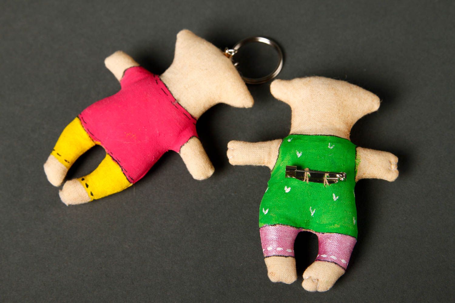 Broche artesanal y llavero original juguetes hechos a mano regalos para amigos foto 4