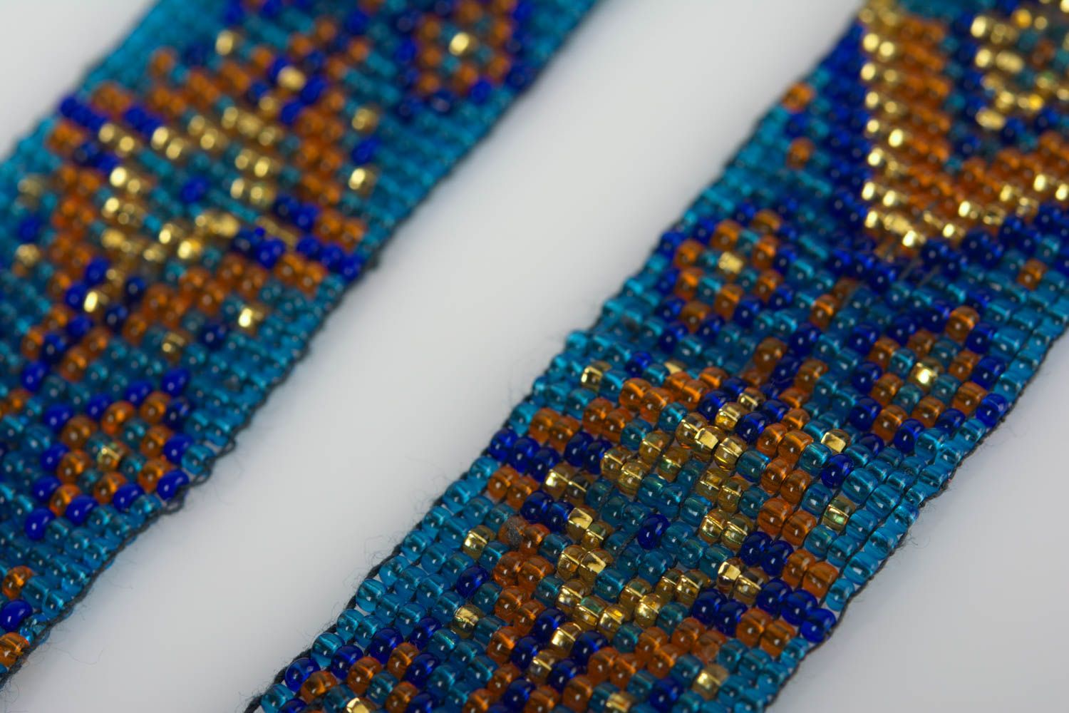 Collar hecho a mano de abalorios de estilo étnico artesanal largo multicolor foto 3