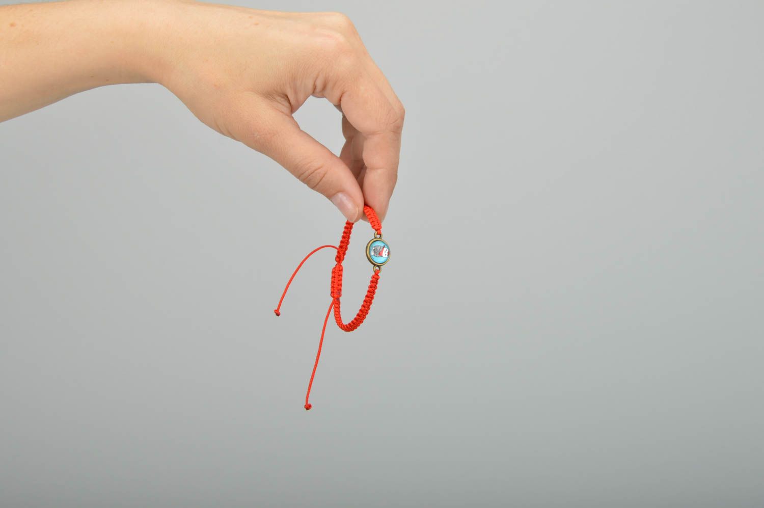 Handmade Armband aus Wachs Schnur mit Konnektor geflochten exklusiv in Rot foto 2