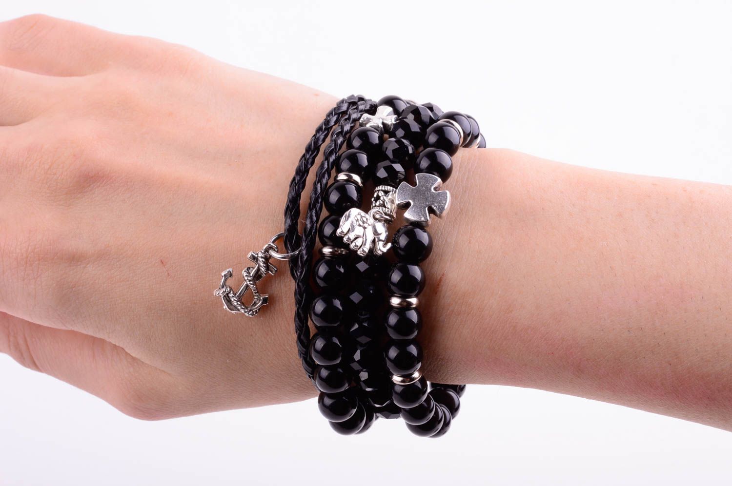 Set of handmade bracelets black female accessories wrist jewelry 4 pieces photo 3