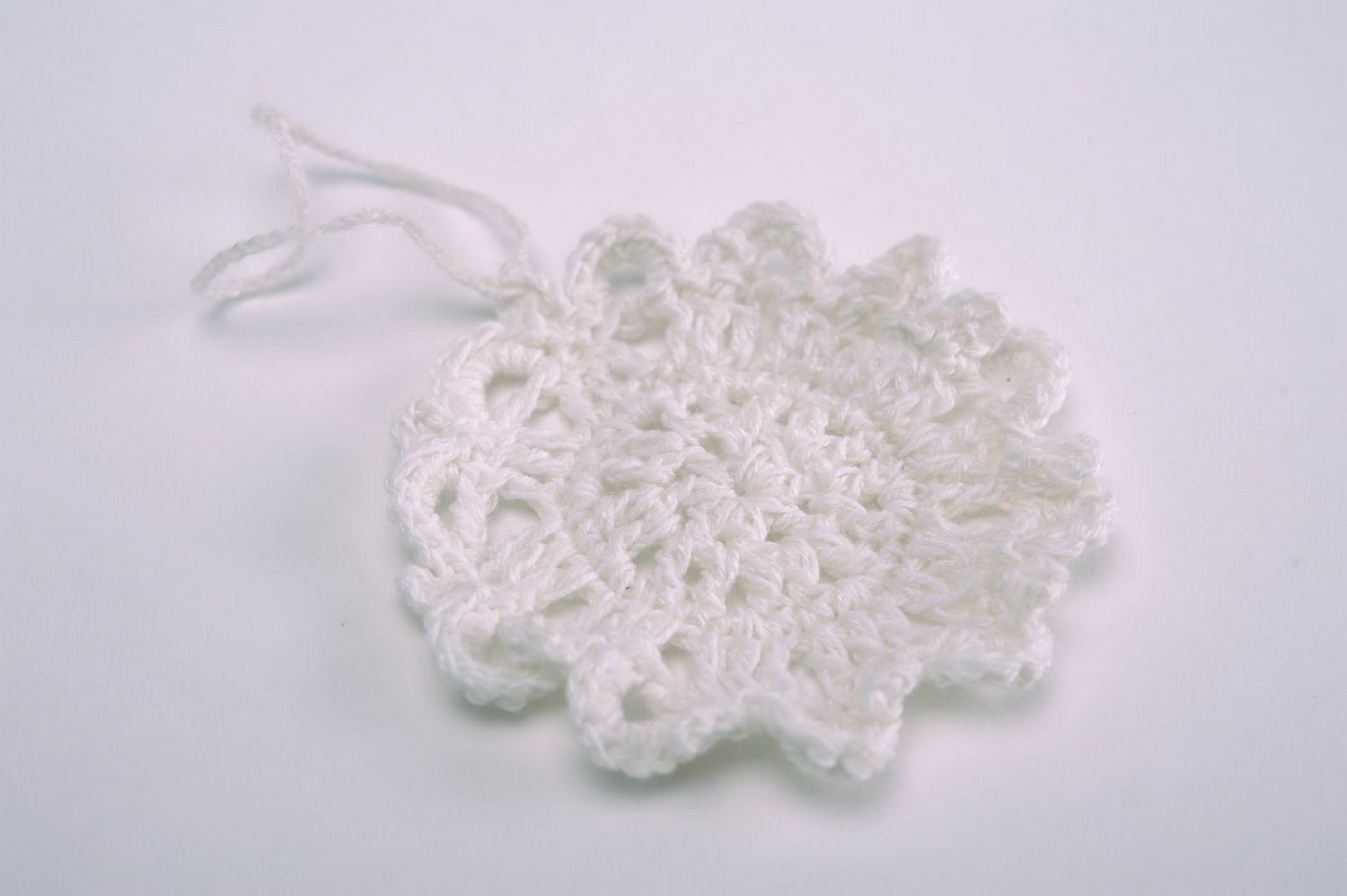 Crocheted Christmas tree decoration Snowflake photo 3