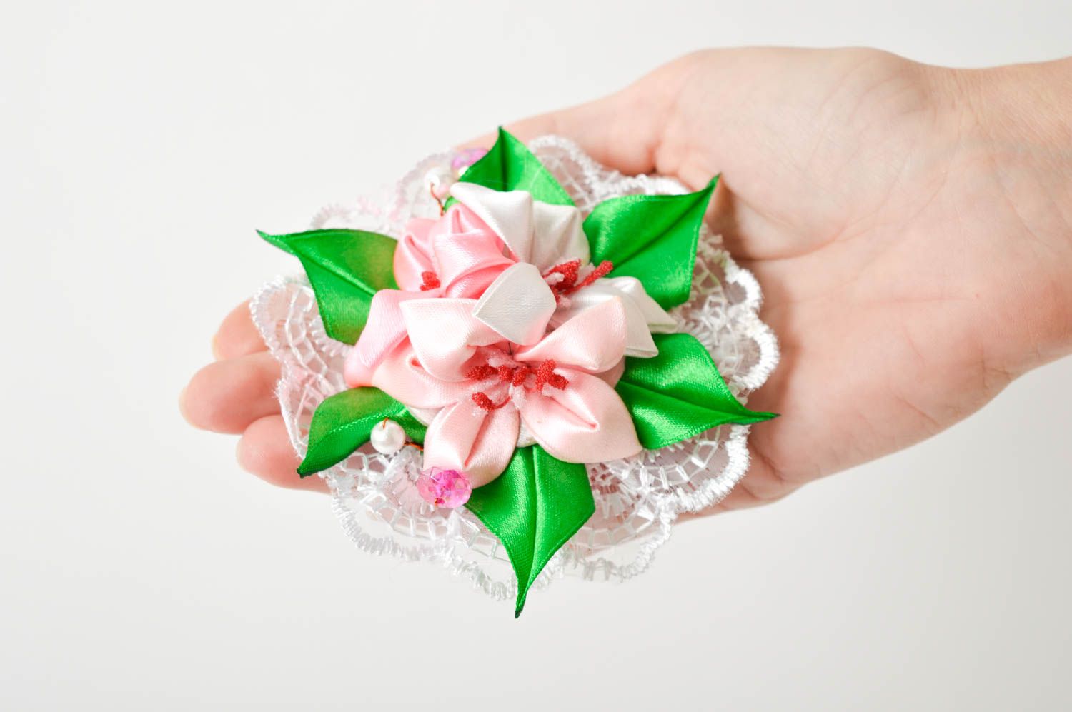 Haargummi für Mädchen handgemacht Deko Accessoire stilvoll Haargummi Blume foto 5