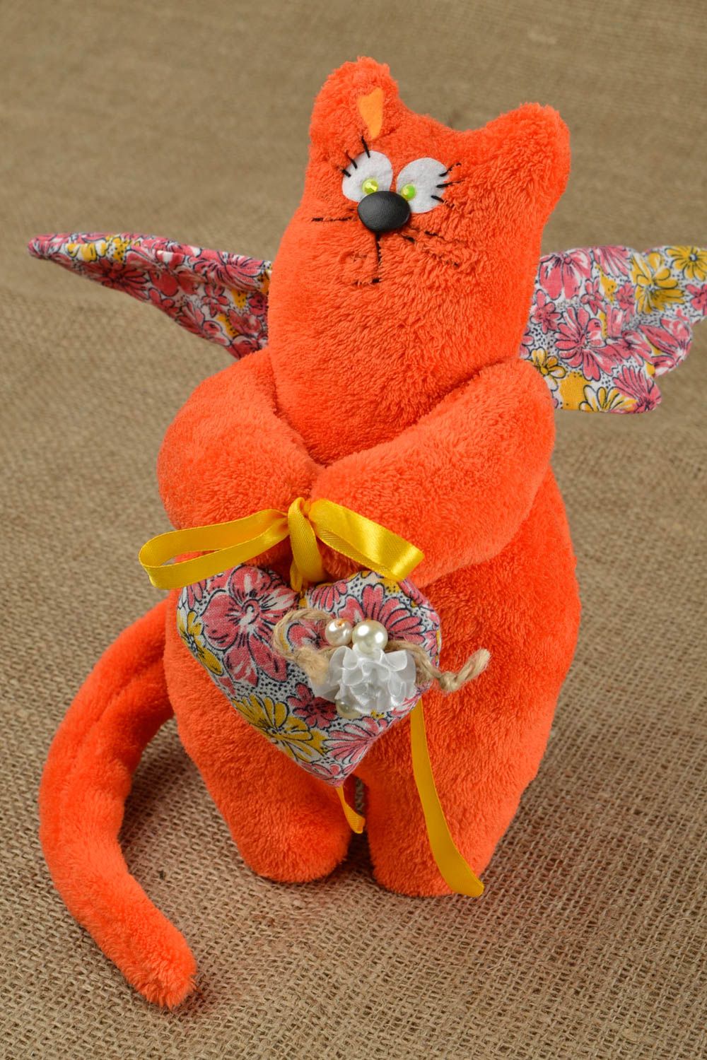 Игрушка кот ручной работы детская игрушка подвеска мягкая игрушка с сердечком фото 1