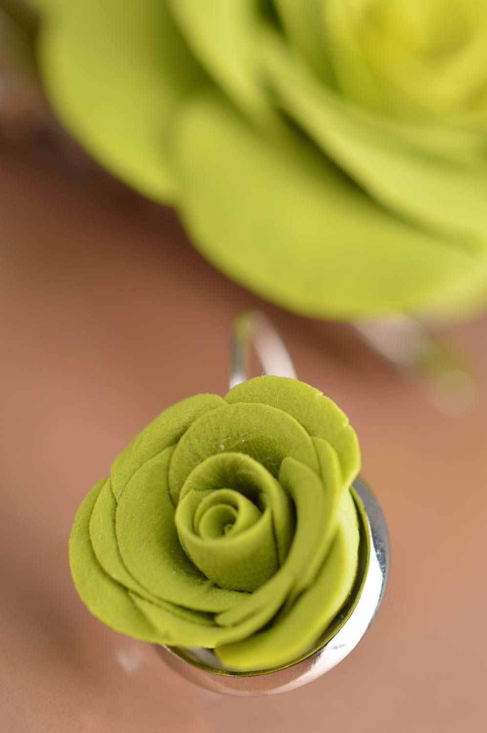 Ensemble de bijoux en pâte polymère faits main 2 pièces Roses vert clair photo 4